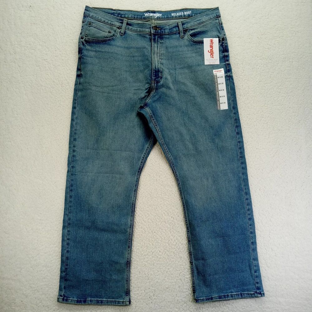 Wrangler Relaxed Fit‎ Boot Jeans Mens 40x30 Cotton Blend Medium Wash NWT